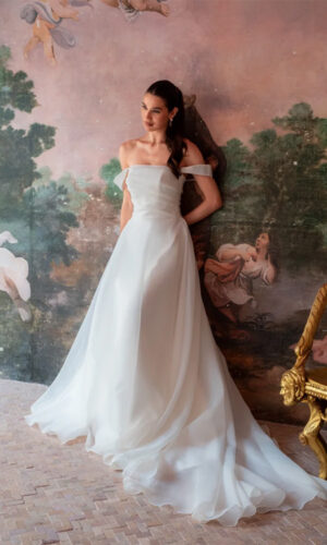 Miss Scarlett SAPPHIRA